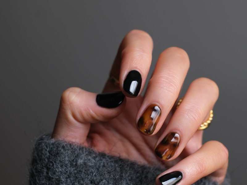 Nail Art & Care